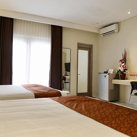 Jembel Gm253 Hotel المظهر الخارجي الصورة