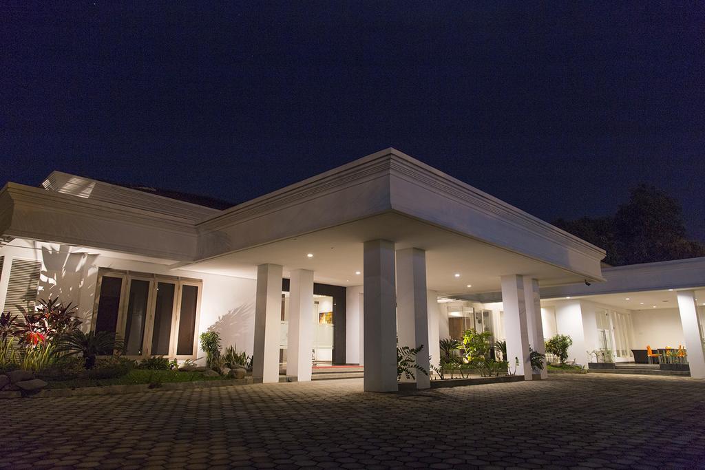 Jembel Gm253 Hotel المظهر الخارجي الصورة